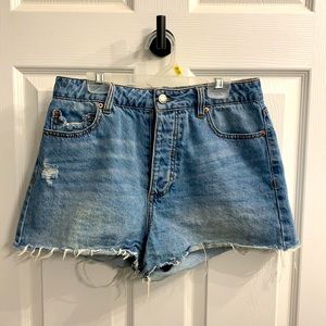 Jean shorts, size 9/29